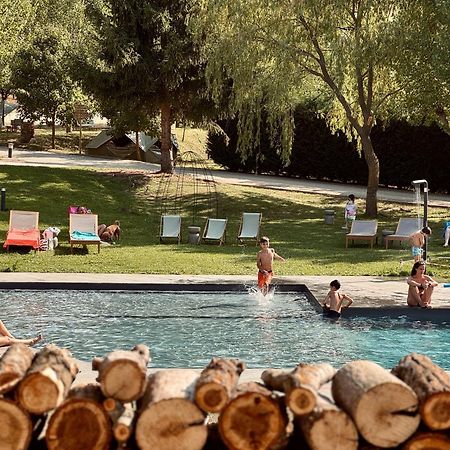 Basecamps Cerdanya Hotel Caixans Ngoại thất bức ảnh