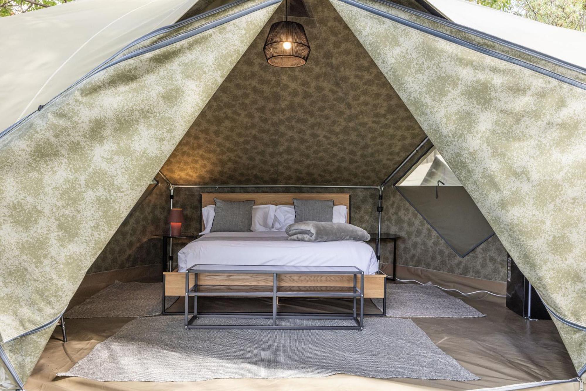 Basecamps Cerdanya Hotel Caixans Phòng bức ảnh